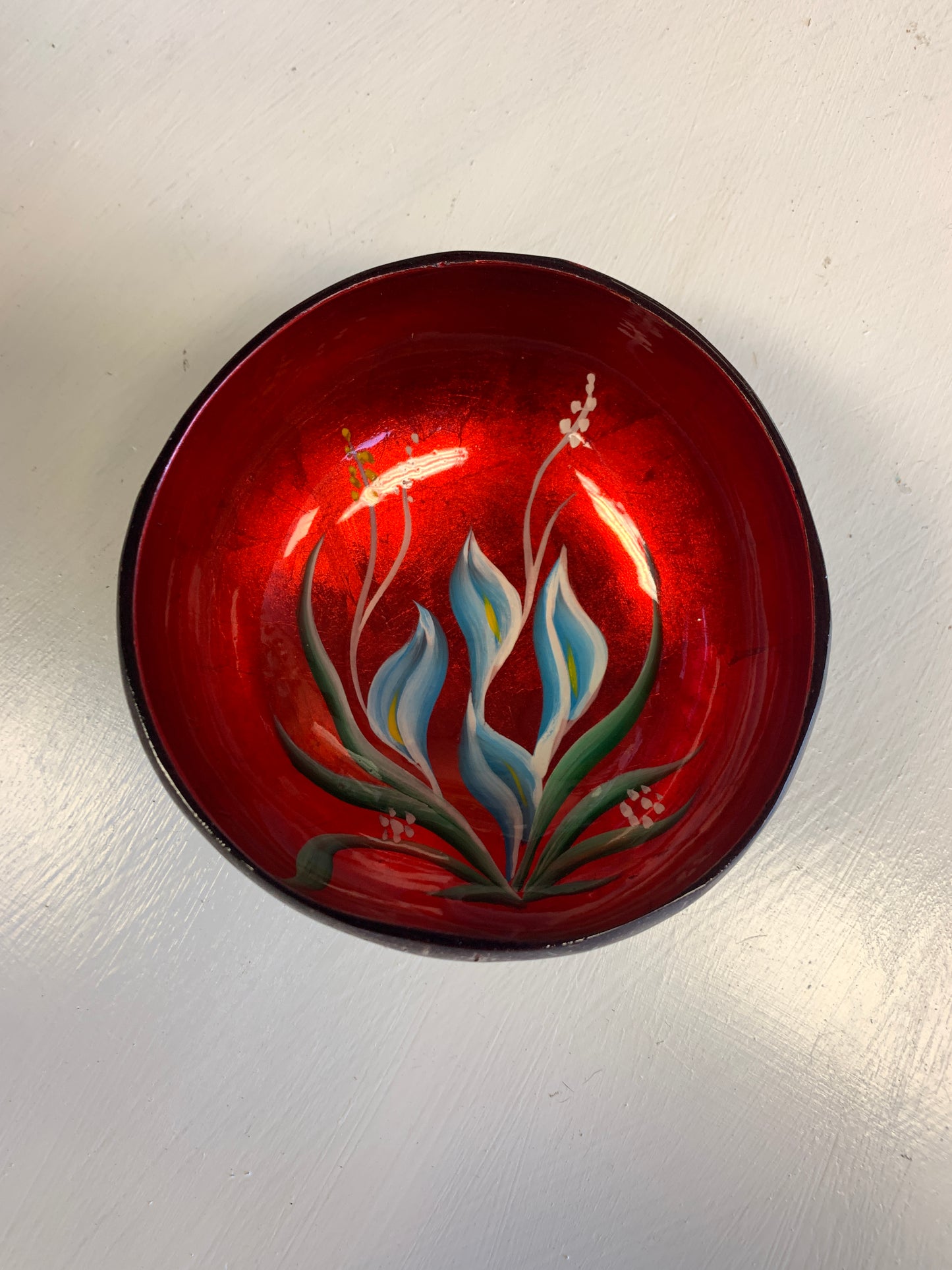 Hand-Painted Coconut Bowl – Tropical Coastal Decor