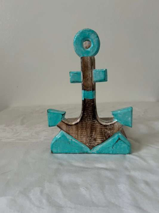 Coastal Wooden Paper Towel Holder – Hand-Carved Beach House Designs