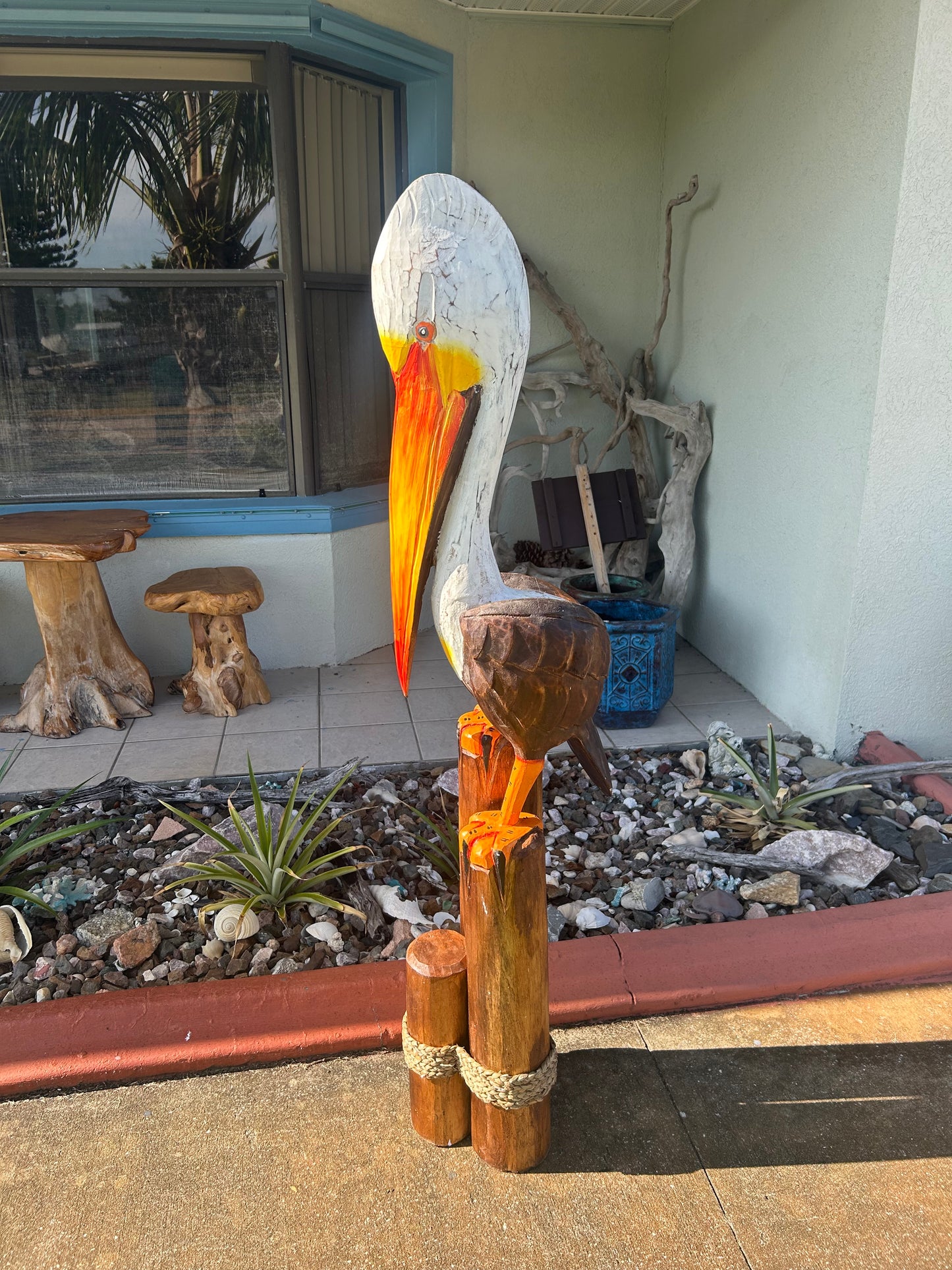 Carved Wooden Pelican Statue – Coastal Yard & Garden Decor