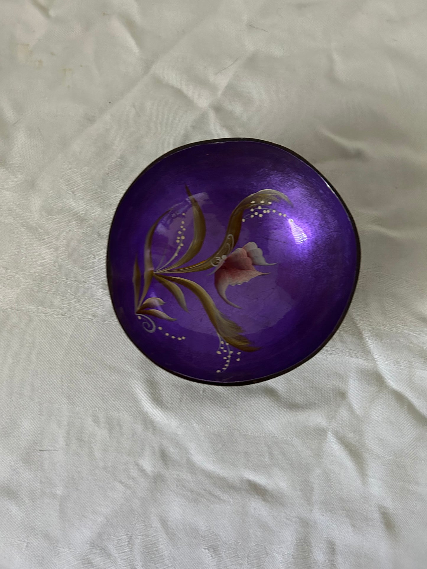 Hand-Painted Coconut Bowl – Tropical Coastal Decor